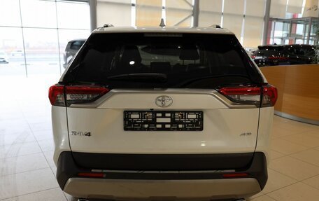 Toyota RAV4, 2025 год, 5 950 000 рублей, 6 фотография