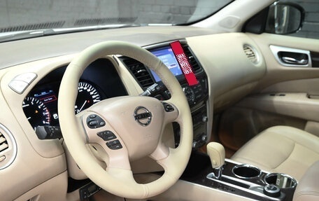 Nissan Pathfinder, 2014 год, 2 240 000 рублей, 17 фотография