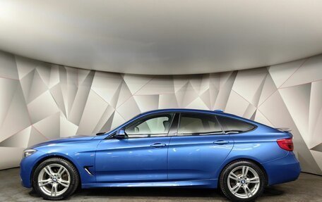 BMW 3 серия, 2019 год, 2 395 000 рублей, 5 фотография