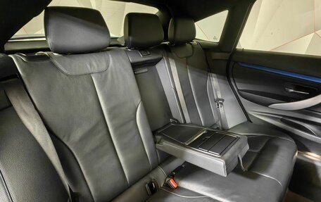 BMW 3 серия, 2019 год, 2 395 000 рублей, 14 фотография