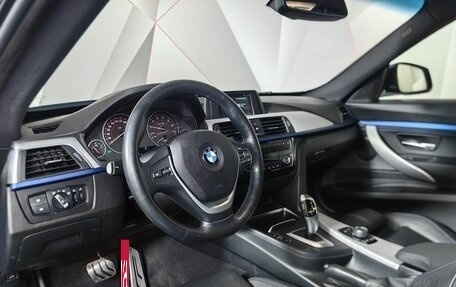 BMW 3 серия, 2019 год, 2 395 000 рублей, 12 фотография