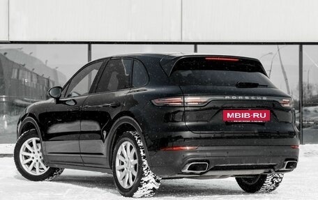 Porsche Cayenne III, 2018 год, 5 700 000 рублей, 2 фотография
