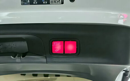 Mercedes-Benz GLE, 2023 год, 11 070 000 рублей, 17 фотография