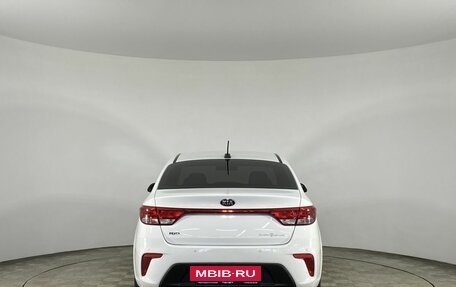 KIA Rio IV, 2018 год, 1 140 000 рублей, 8 фотография