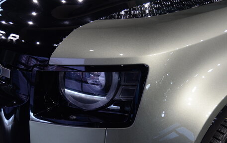 Land Rover Defender II, 2021 год, 7 690 000 рублей, 7 фотография