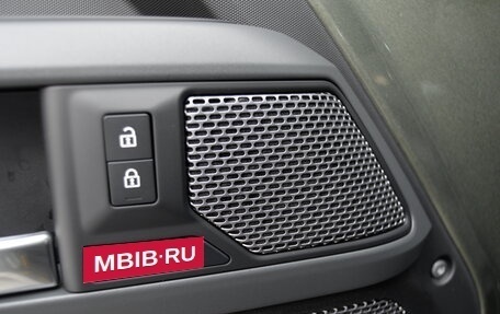 Land Rover Defender II, 2021 год, 7 690 000 рублей, 24 фотография