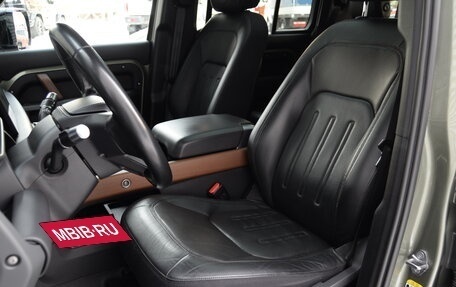 Land Rover Defender II, 2021 год, 7 690 000 рублей, 26 фотография