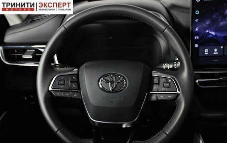 Toyota Highlander, 2025 год, 5 940 000 рублей, 14 фотография