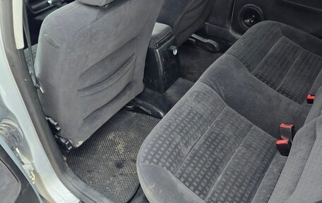 Volkswagen Passat B5+ рестайлинг, 2001 год, 300 000 рублей, 15 фотография