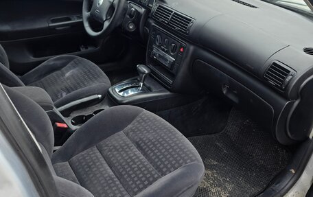 Volkswagen Passat B5+ рестайлинг, 2001 год, 300 000 рублей, 13 фотография