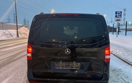 Mercedes-Benz V-Класс, 2021 год, 5 750 000 рублей, 6 фотография