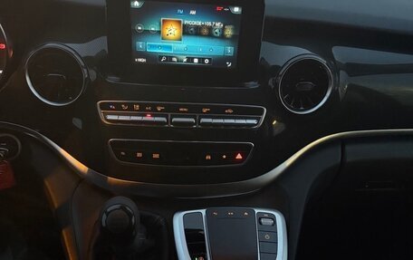 Mercedes-Benz V-Класс, 2021 год, 5 750 000 рублей, 12 фотография