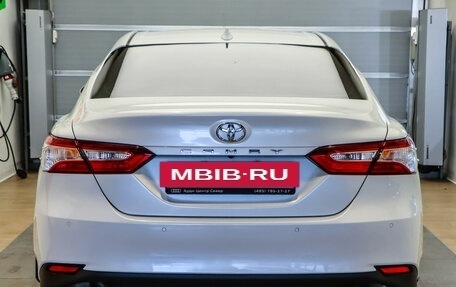 Toyota Camry, 2021 год, 2 690 000 рублей, 5 фотография