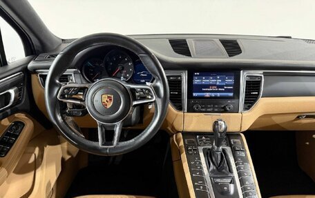 Porsche Macan I рестайлинг, 2017 год, 3 890 000 рублей, 9 фотография