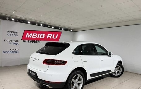 Porsche Macan I рестайлинг, 2017 год, 3 890 000 рублей, 5 фотография