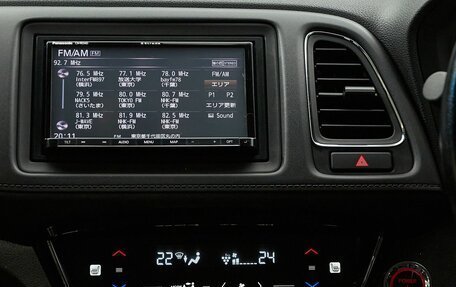 Honda Vezel, 2018 год, 1 799 000 рублей, 23 фотография