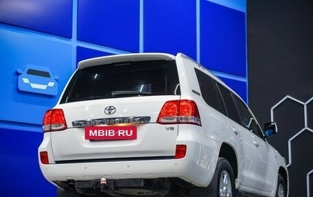 Toyota Land Cruiser 200, 2011 год, 3 303 000 рублей, 6 фотография