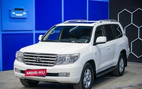 Toyota Land Cruiser 200, 2011 год, 3 303 000 рублей, 2 фотография