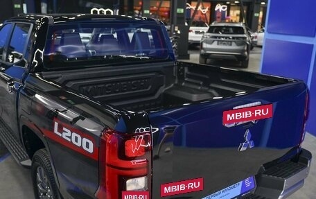 Mitsubishi L200, 2024 год, 5 086 000 рублей, 6 фотография