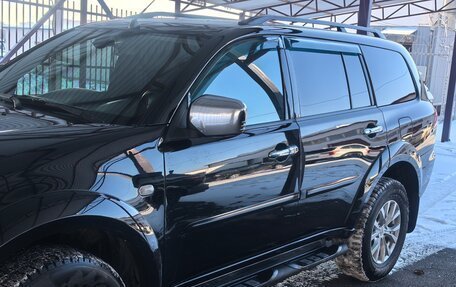 Mitsubishi Pajero Sport II рестайлинг, 2014 год, 1 999 999 рублей, 4 фотография