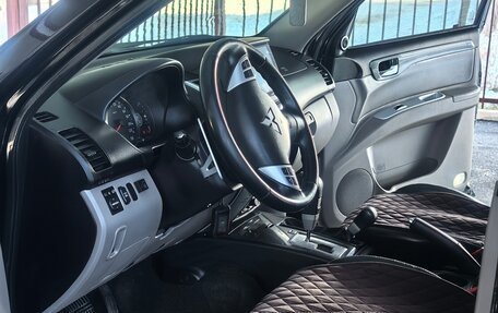 Mitsubishi Pajero Sport II рестайлинг, 2014 год, 1 999 999 рублей, 9 фотография