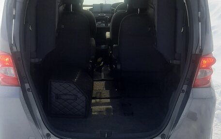 Honda Freed I, 2009 год, 1 100 000 рублей, 12 фотография