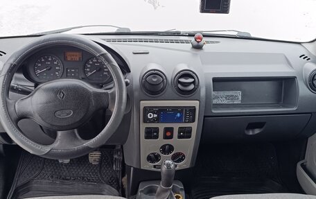 Renault Logan I, 2007 год, 200 000 рублей, 9 фотография