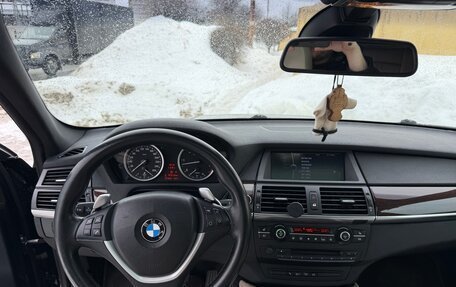 BMW X6, 2010 год, 2 800 000 рублей, 34 фотография