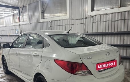 Hyundai Solaris II рестайлинг, 2013 год, 795 000 рублей, 4 фотография