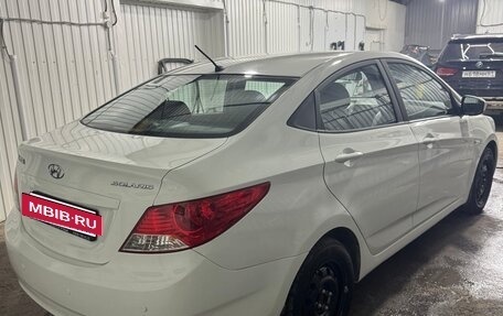 Hyundai Solaris II рестайлинг, 2013 год, 795 000 рублей, 5 фотография