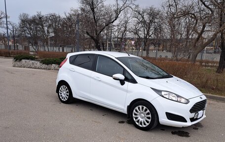 Ford Fiesta, 2016 год, 920 000 рублей, 3 фотография
