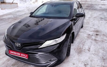 Toyota Camry, 2020 год, 3 250 000 рублей, 1 фотография