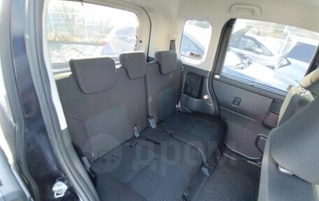 Toyota Roomy I, 2021 год, 785 000 рублей, 9 фотография