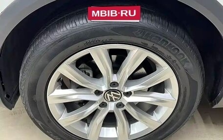 Volkswagen T-Roc I, 2021 год, 2 040 000 рублей, 7 фотография