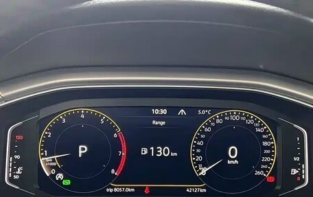 Volkswagen T-Roc I, 2021 год, 2 040 000 рублей, 14 фотография