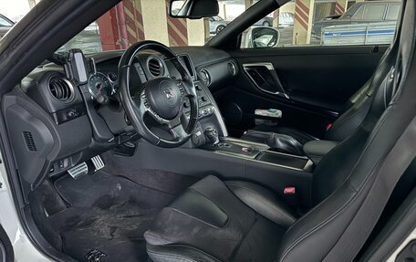 Nissan GT-R, 2009 год, 5 700 000 рублей, 8 фотография