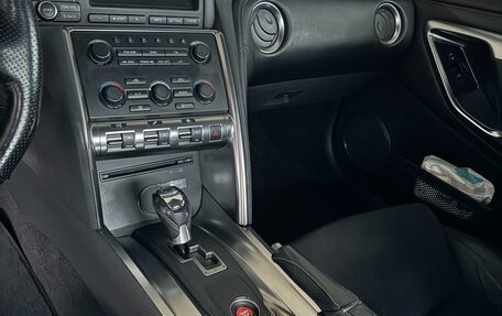 Nissan GT-R, 2009 год, 5 700 000 рублей, 10 фотография