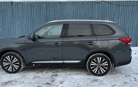 Mitsubishi Outlander III рестайлинг 3, 2020 год, 5 фотография