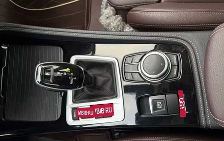 BMW 1 серия, 2022 год, 1 800 000 рублей, 15 фотография