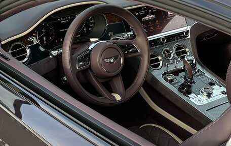 Bentley Continental GT III, 2024 год, 28 500 000 рублей, 13 фотография