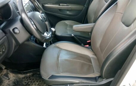 Renault Kaptur I рестайлинг, 2018 год, 1 350 000 рублей, 6 фотография