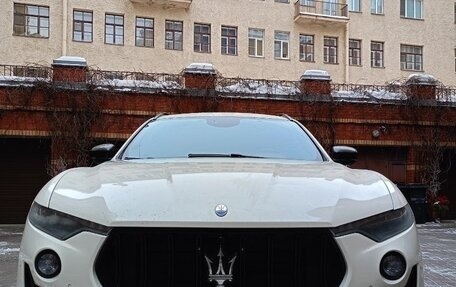 Maserati Levante I, 2020 год, 6 500 000 рублей, 2 фотография