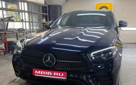 Mercedes-Benz E-Класс, 2020 год, 5 430 000 рублей, 3 фотография