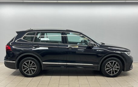 Volkswagen Tiguan II, 2023 год, 4 350 000 рублей, 5 фотография