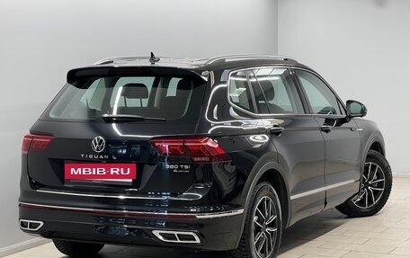 Volkswagen Tiguan II, 2023 год, 4 350 000 рублей, 4 фотография