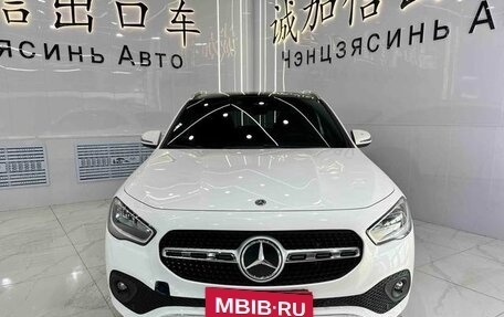 Mercedes-Benz GLA, 2022 год, 2 227 000 рублей, 2 фотография