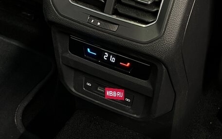 Volkswagen Tiguan II, 2023 год, 4 350 000 рублей, 25 фотография