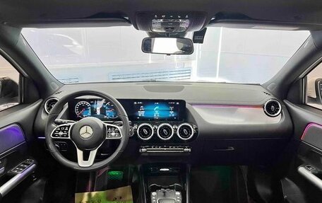 Mercedes-Benz GLA, 2022 год, 2 227 000 рублей, 10 фотография