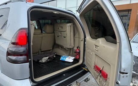 Toyota Land Cruiser Prado 120 рестайлинг, 2007 год, 1 730 000 рублей, 19 фотография