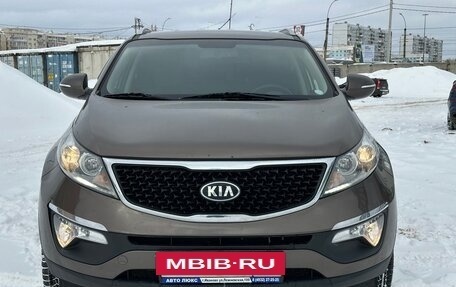 KIA Sportage III, 2015 год, 1 450 000 рублей, 2 фотография